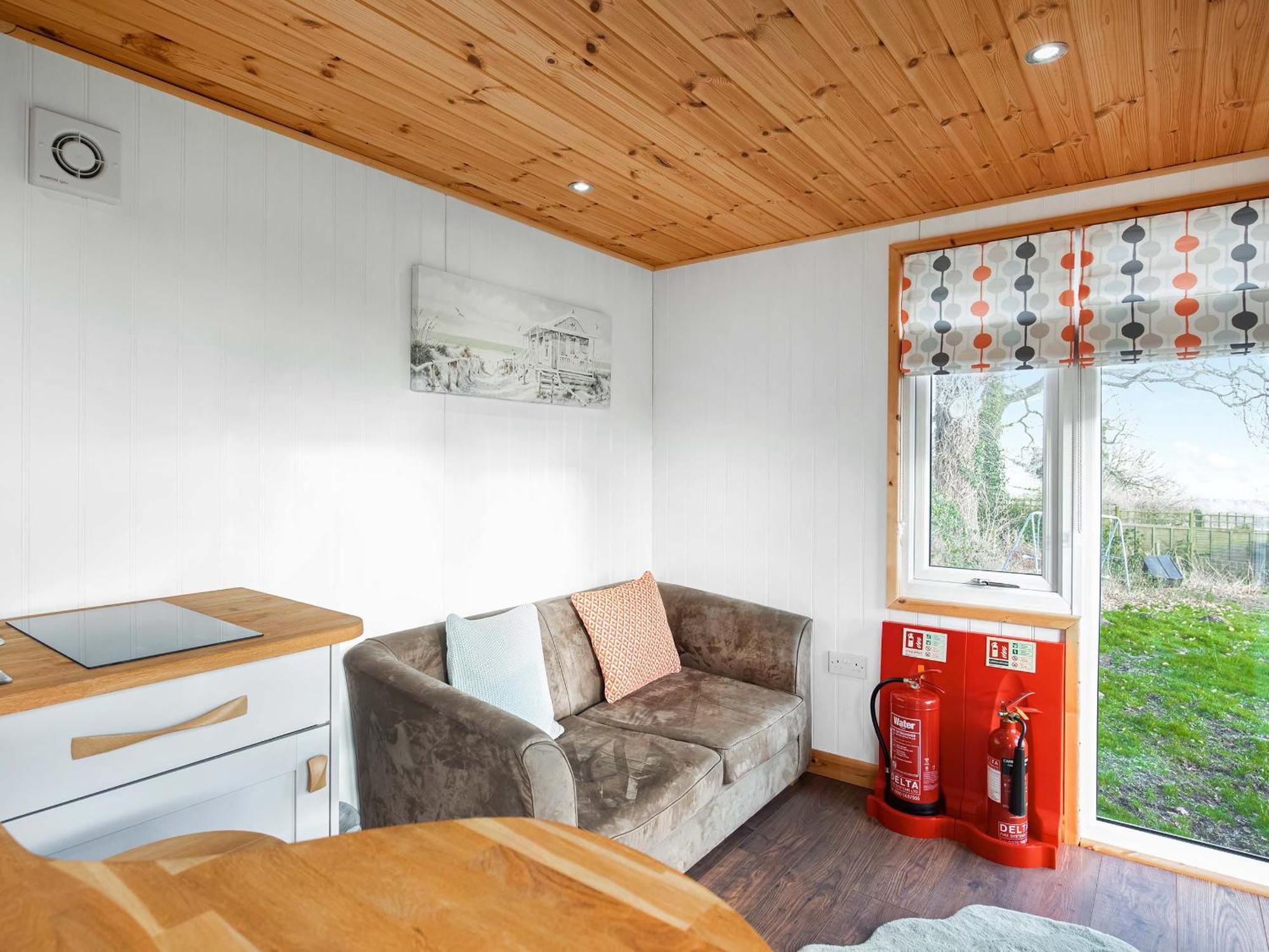 School Lodge Burwarton Екстериор снимка